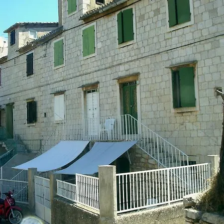 Vendégház Marina Komiža