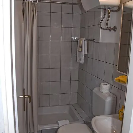 Marina Vendégház Komiža